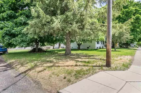 3403 E 29th Ave, Spokane, WA 99223 photo 7
