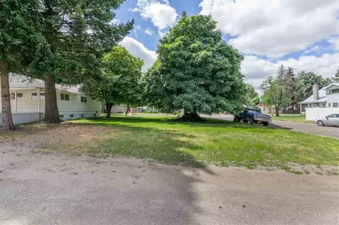 3403 E 29th Ave, Spokane, WA 99223 photo 3