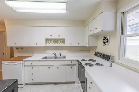 13211 E 8th Ave, Spokane, WA 99216 photo 8