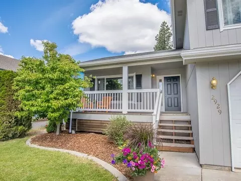 2929 E 33rd Ave, Spokane, WA 99223 photo 1