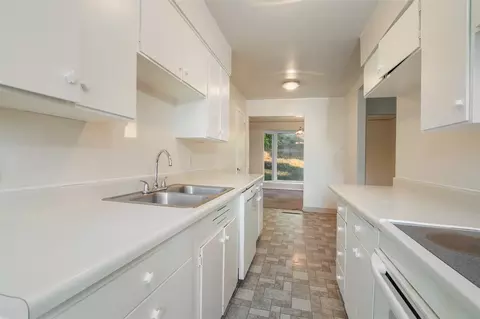 3724 E 11th Ave, Spokane, WA 99202 photo 5