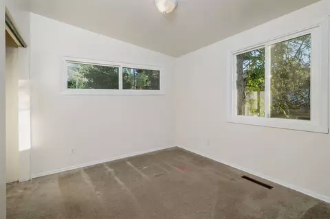 3724 E 11th Ave, Spokane, WA 99202 photo 9