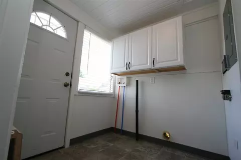 547 E Gordon Ave, Spokane, WA 99207 photo 13