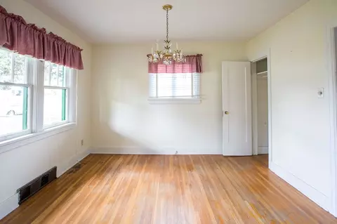 528 E Rich Ave, Spokane, WA 99207 photo 3