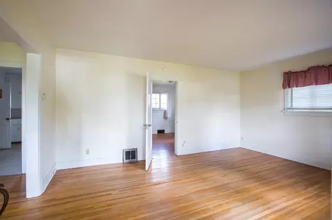 528 E Rich Ave, Spokane, WA 99207 photo 6
