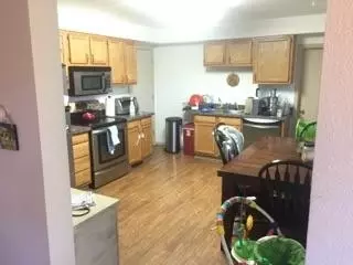 1817 E Longfellow Ave, Spokane, WA 99207 photo 6