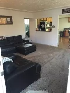1817 E Longfellow Ave, Spokane, WA 99207 photo 4