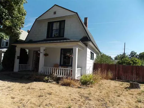 2011 W Sharp Ave, Spokane, WA 99201 photo 1