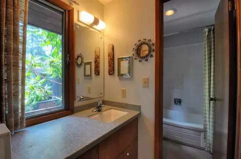 1932 E 25th Ave, Spokane, WA 99203 photo 12
