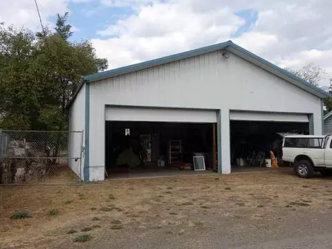 1714 E Pacific Ave, Spokane, WA 99202 photo 5