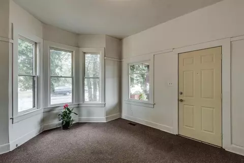 2527 E 1st Ave, Spokane, WA 99202 photo 2