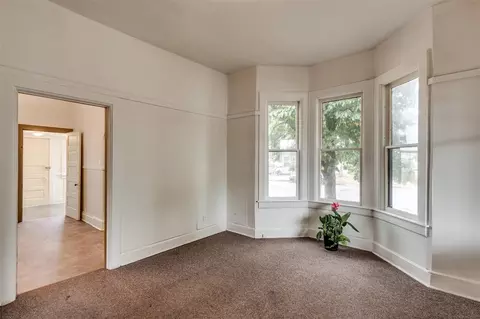 2527 E 1st Ave, Spokane, WA 99202 photo 3
