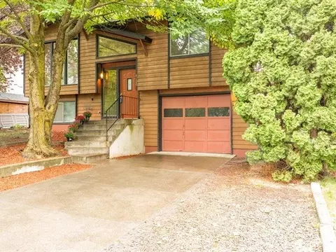 4120 E 11th Ave, Spokane, WA 99223 photo 1