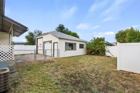 3019 E Boone Ave, Spokane, WA 99202 photo 17