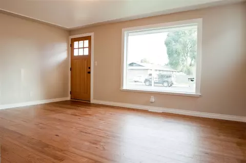 1705 Everett Ave, Spokane, WA 99207 photo 4