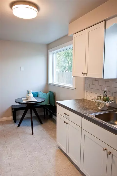 1705 Everett Ave, Spokane, WA 99207 photo 9