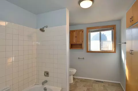 2018 E Longfellow Ave, Spokane, WA 99207 photo 8
