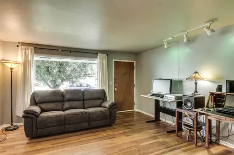 1726 E Dalke Ave, Spokane, WA 99207 photo 5