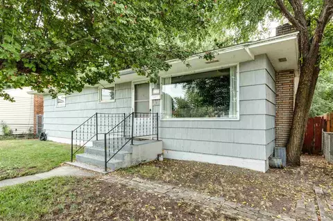 1726 E Dalke Ave, Spokane, WA 99207 photo 2