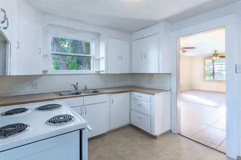 1927 E 15th Ave, Spokane, WA 99203 photo 5