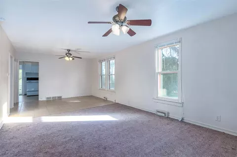 1927 E 15th Ave, Spokane, WA 99203 photo 4