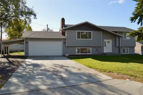 618 E Wilding Ave, Spokane, WA 99208 photo 1