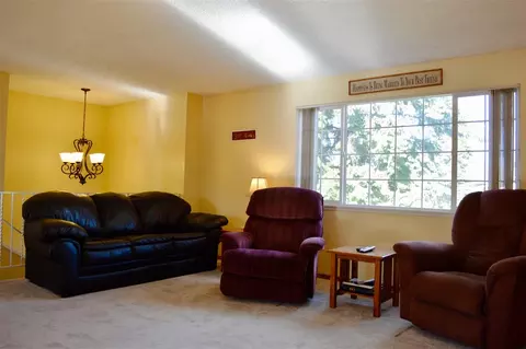 618 E Wilding Ave, Spokane, WA 99208 photo 3