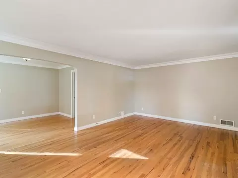 428 E Baldwin Ave, Spokane, WA 99207 photo 8
