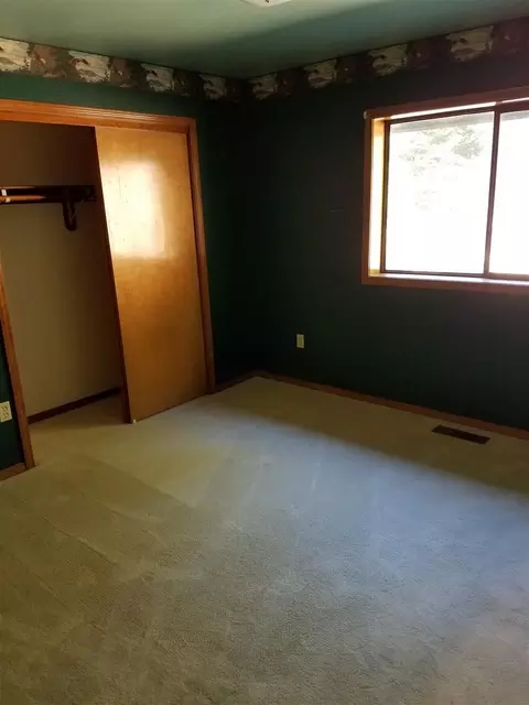 19210 Elliott Rd, Mead, WA 99021 photo 5