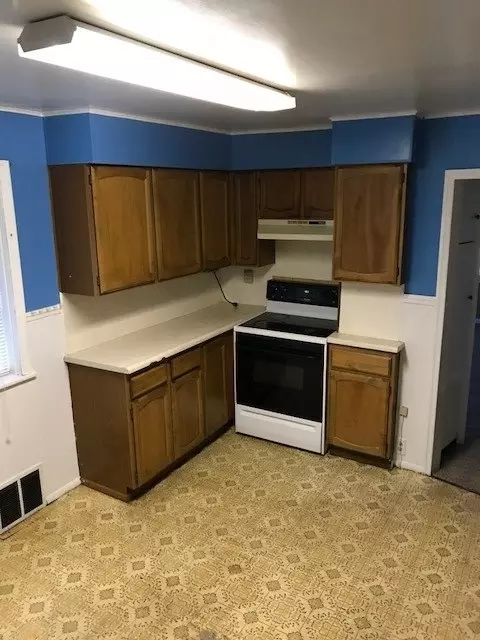 2214 E Longfellow Ave, Spokane, WA 99208 photo 7