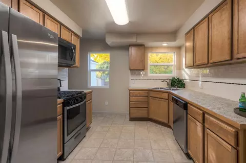 10410 E Springfield Ave, Spokane Valley, WA 99206 photo 9