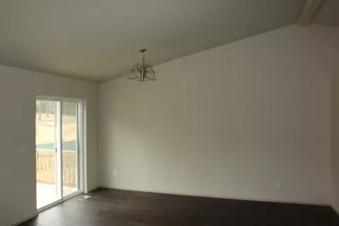 905 E Silver Pine Rd, Colbert, WA 99005 photo 4