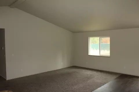 905 E Silver Pine Rd, Colbert, WA 99005 photo 2