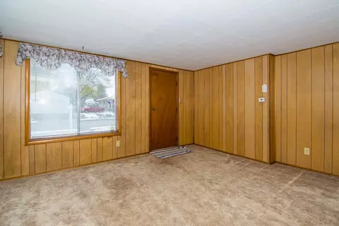 2402 E Columbia Ave, Spokane, WA 99208 photo 2