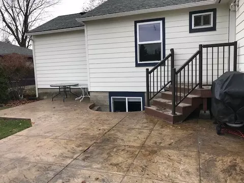 1027 E 39th Ave, Spokane, WA 99203 photo 7