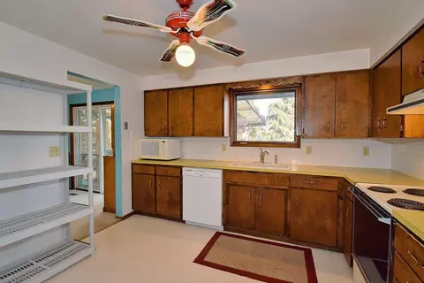 109 E Cozza Dr, Spokane, WA 99208 photo 6
