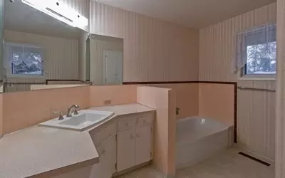 1702 E 38th Ave, Spokane, WA 99203 photo 7