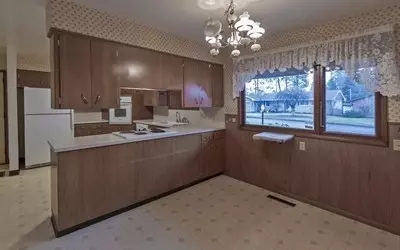 1702 E 38th Ave, Spokane, WA 99203 photo 5
