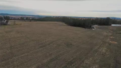 17611 N Dunn Rd, Colbert, WA 99005 photo 2