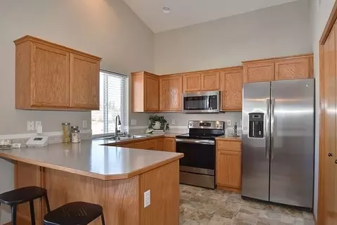 411 E Blackhawk Dr, Spokane, WA 99208 photo 5
