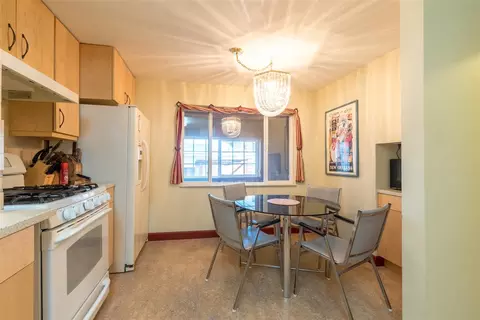 1315 E Crown Ave, Spokane, WA 99207 photo 7