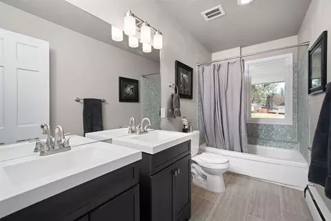 2307 E 35th Ave, Spokane, WA 99223 photo 11