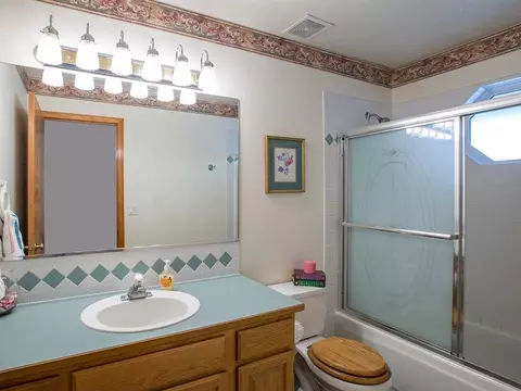 1020 E Blackhawk Dr, Spokane, WA 99208 photo 13