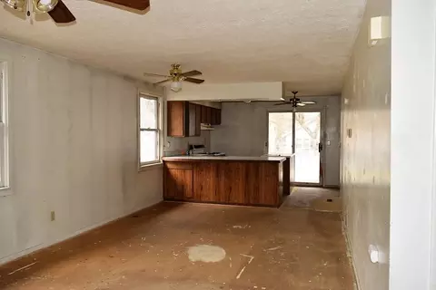 711 E 10th Ave, Spokane, WA 99202 photo 7