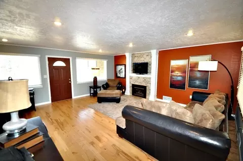 3926 E Pratt Ave, Spokane, WA 99202 photo 2