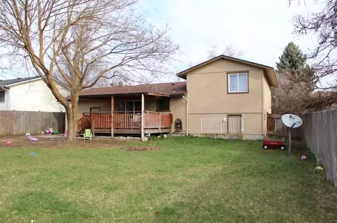 810 E Cascade Pl, Spokane, WA 99208 photo 16
