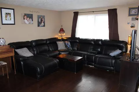 810 E Cascade Pl, Spokane, WA 99208 photo 3