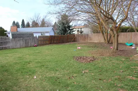 810 E Cascade Pl, Spokane, WA 99208 photo 18