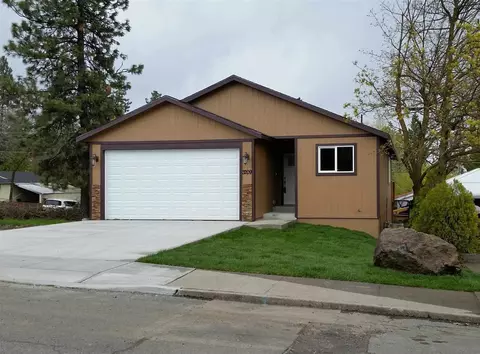 3209 E 16 Ave, Spokane, WA 99223 photo 1