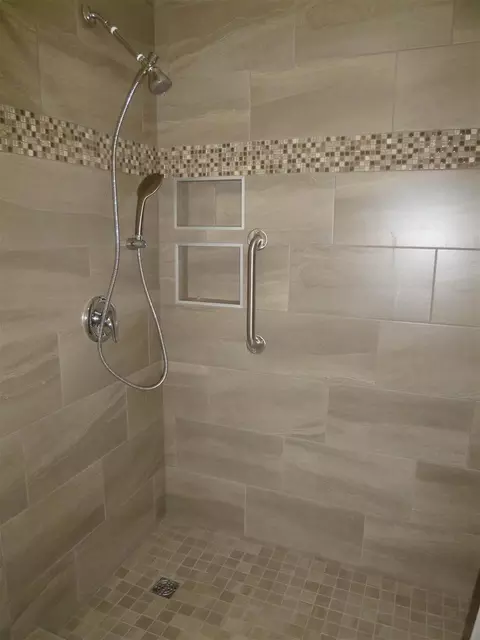 1609 E Devoe Ln, Spokane, WA 99217 photo 8